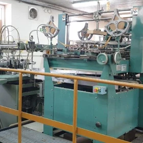 Použitá potahovací linka na tuhé krabice Crathern & Smith HNS 1998 + Perondi IA-5060 + Quad Stayer RS-2 – Polsko